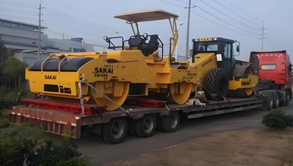 壓路機(jī)運(yùn)輸 壓路機(jī)運(yùn)輸